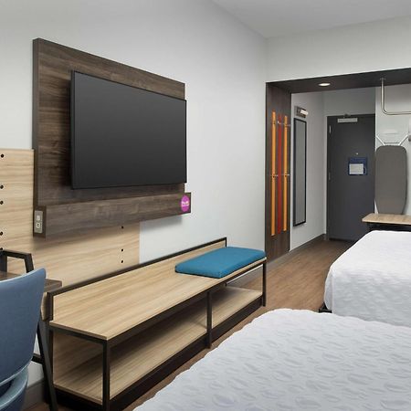 Tru By Hilton Orlando Convention Center Hotel Williamsburg Buitenkant foto